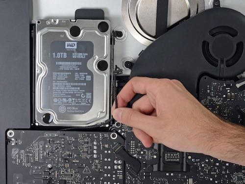 MacBook & iMac Repairs {column2}